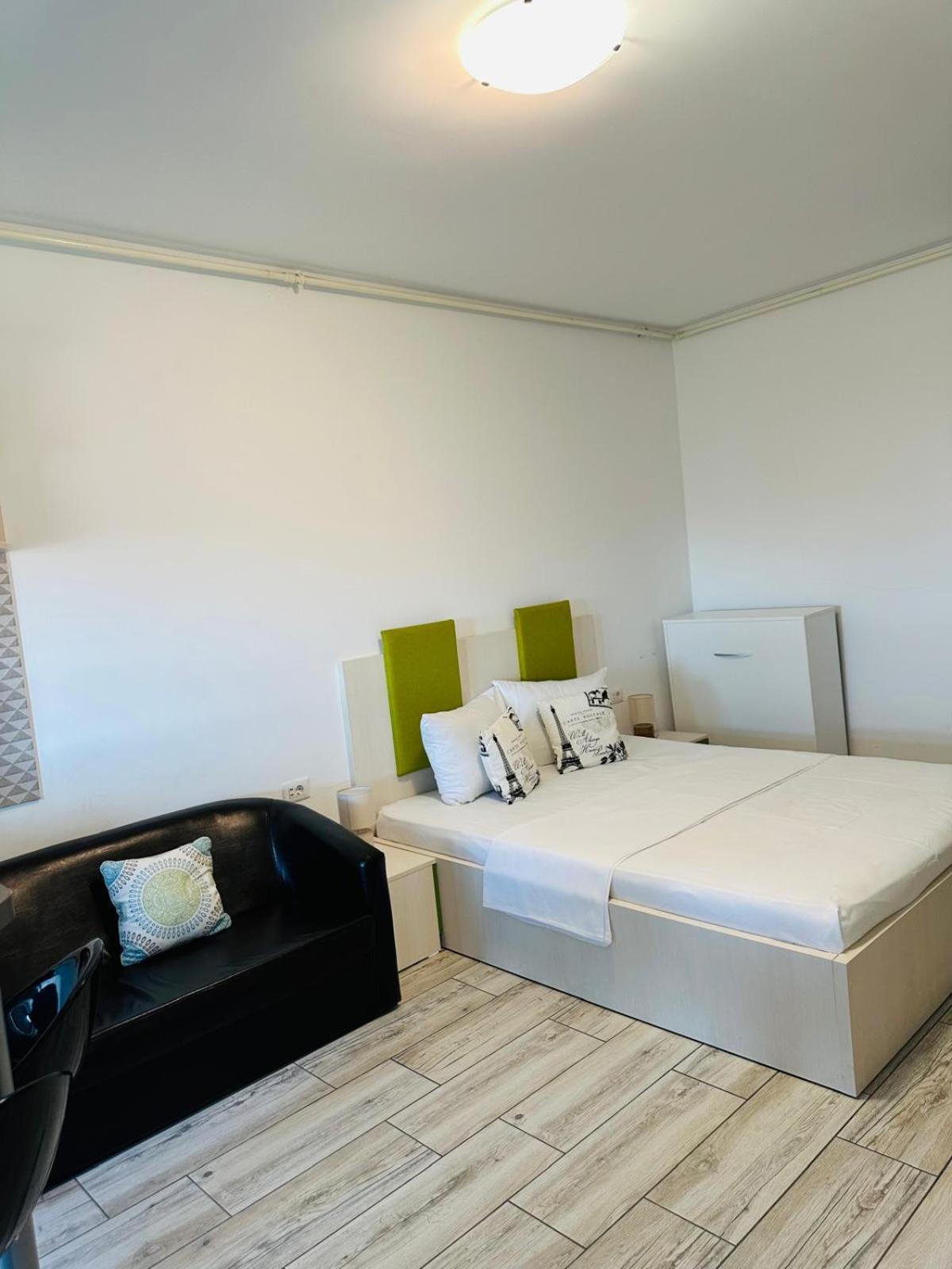 Jolie Studios & Apartments 艾福雷诺德 外观 照片
